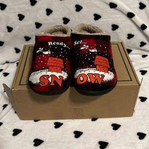 L.L. Bean x peanuts women’s slippers